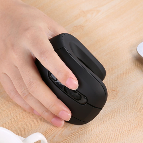 EM1 Wireless Ergonomic Mouse.